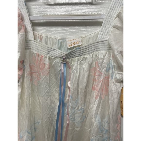 VINTAGE VAL MODE NIGHTGOWN Size Medium Nylon Floral Ivory - Picture 4 of 6